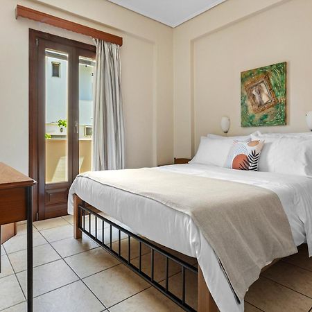 Spetses Center Comfy Apartment Exteriör bild