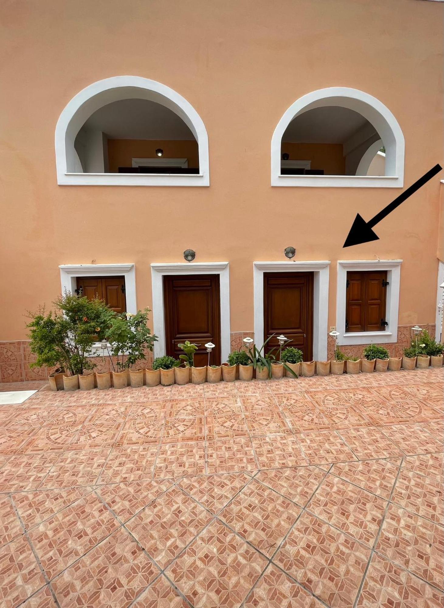 Spetses Center Comfy Apartment Rum bild