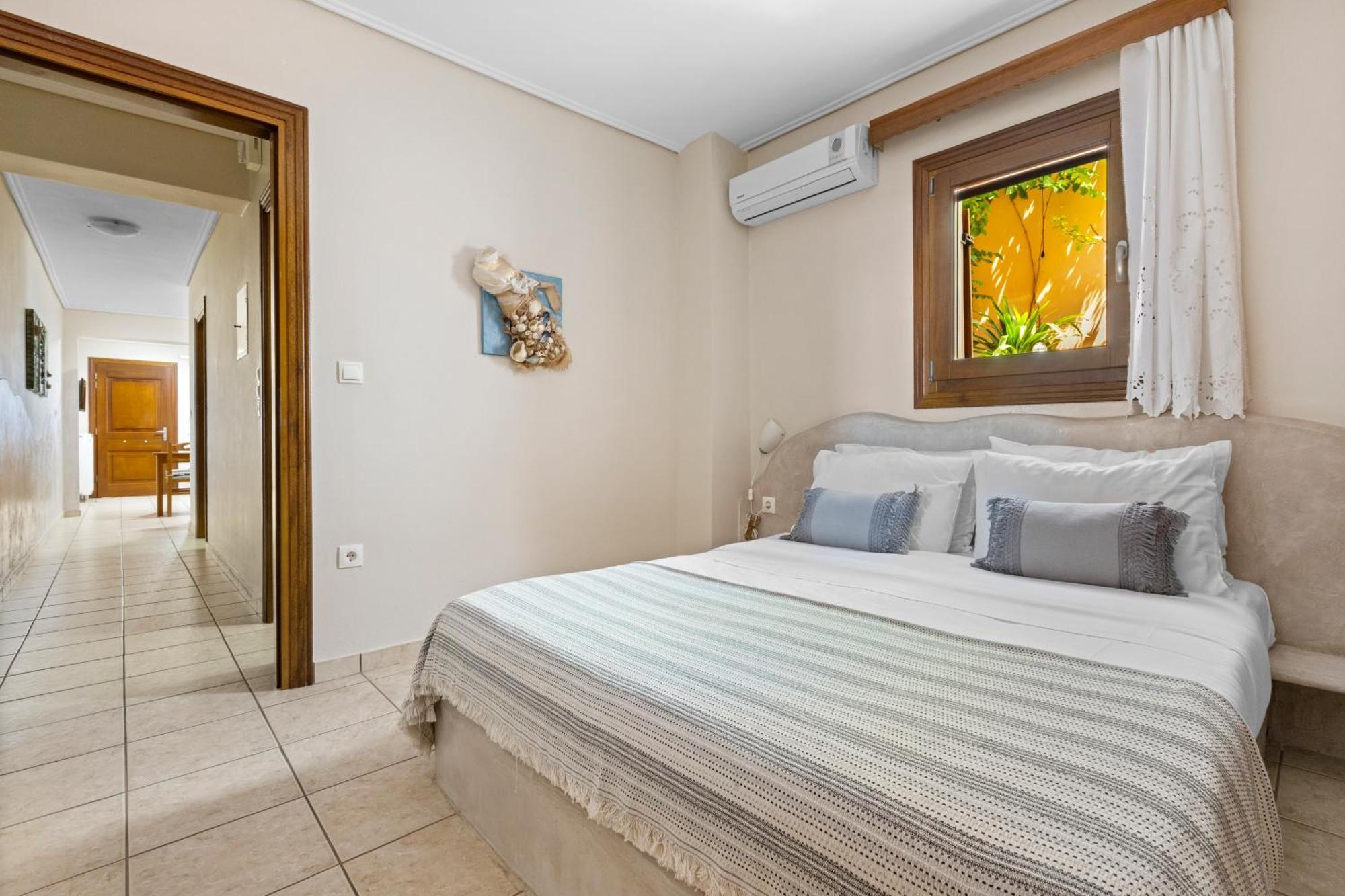 Spetses Center Comfy Apartment Exteriör bild
